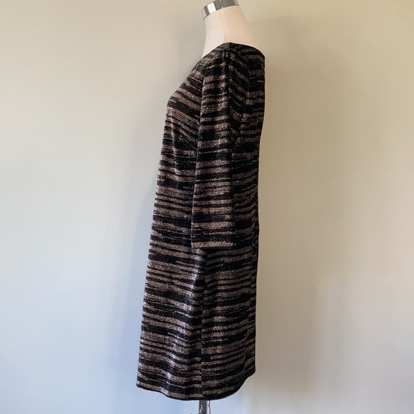 NWT Metallic Rose Gold Velvet Cocktail Long Sleeve Dress - Picture 6 of 16